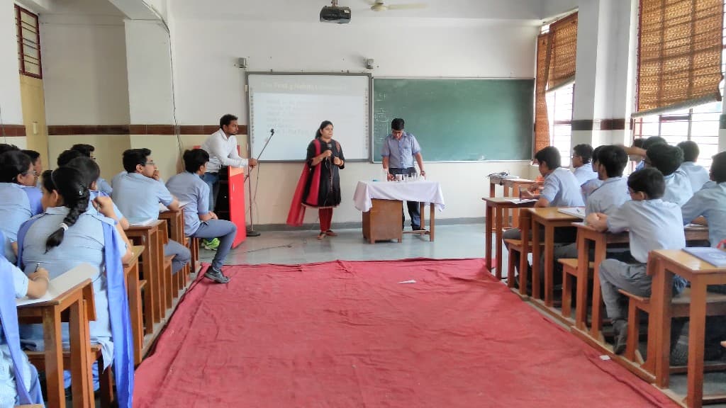 Dr. Renu Goyal leading a habits workshop for students